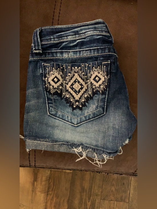 Miss Me Pants - Miss Me Medium Blue Denim Ankle Shorts with Embroidered Pocket
